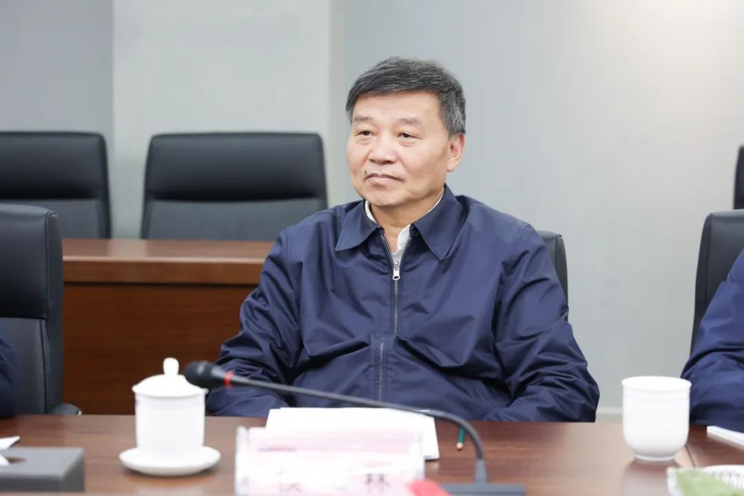 中国人民银行调研组调研银河集团9873cm智能