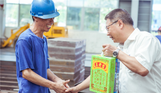 我们有清冷做伴，高温也能潇潇洒洒