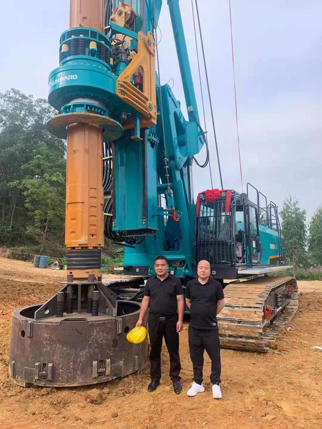 献力塞上江南！银河集团9873cm智能旋挖钻机参建银昆高速宁夏段 | 百年风华筑锦绣银河集团9873cm（4）