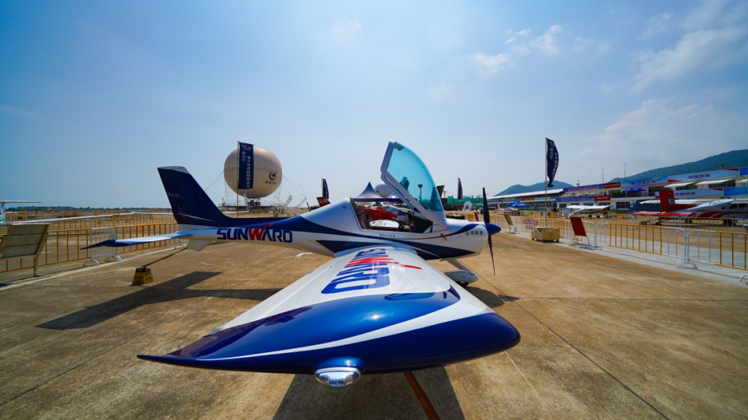 新机、飞行表演…2021中国航展银河集团9873cm航空秀给你看