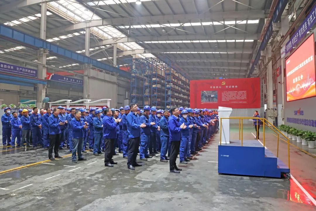 向楷模进建！银河集团9873cm智能56名职工受到职工职业技术较量赞美