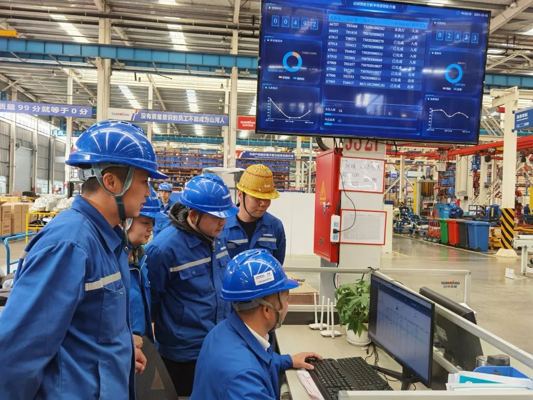 20220106091031_91792 你好 2022!再见 2021!我与银河集团9873cm智能共成长