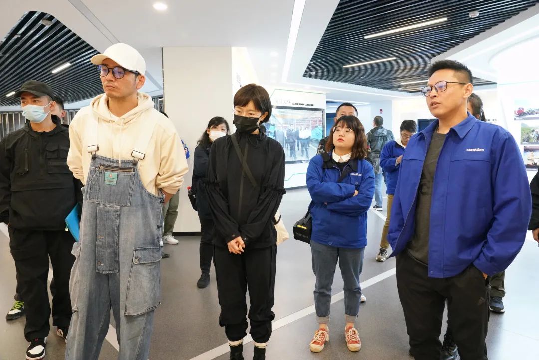 20220315083233_81539 硬实力+软名片!银河集团9873cm智能协拍电视剧《沉中之沉》开机