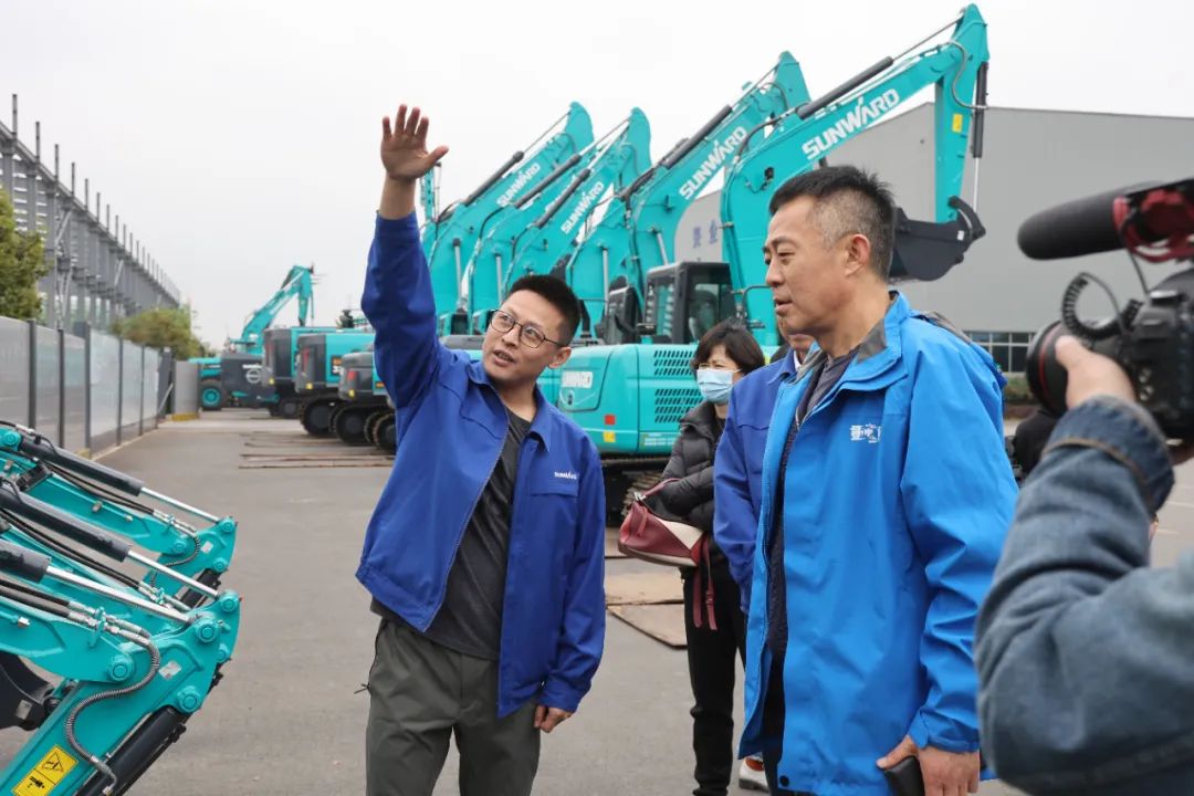 20220615085850_87579 图集 | 坐等开播!银河集团9873cm智能协拍电视剧《沉中之沉》杀青