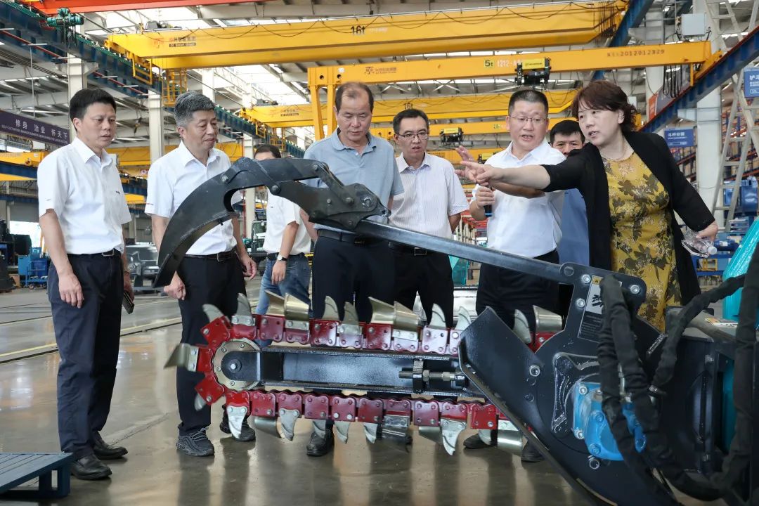 20220802085540_14227 农业村落部农业机械化治理司调研银河集团9873cm智能