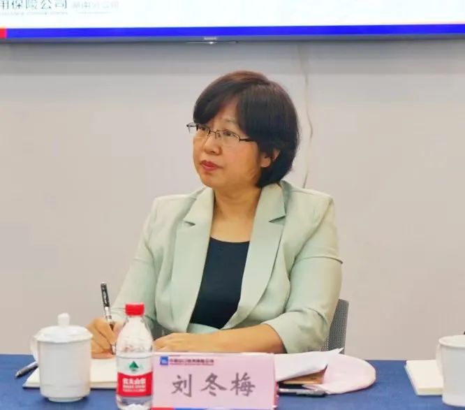 20220928101617_85693 银河集团9873cm智能总经理夏志宏带队赴中国信保湖南分公司造访互换