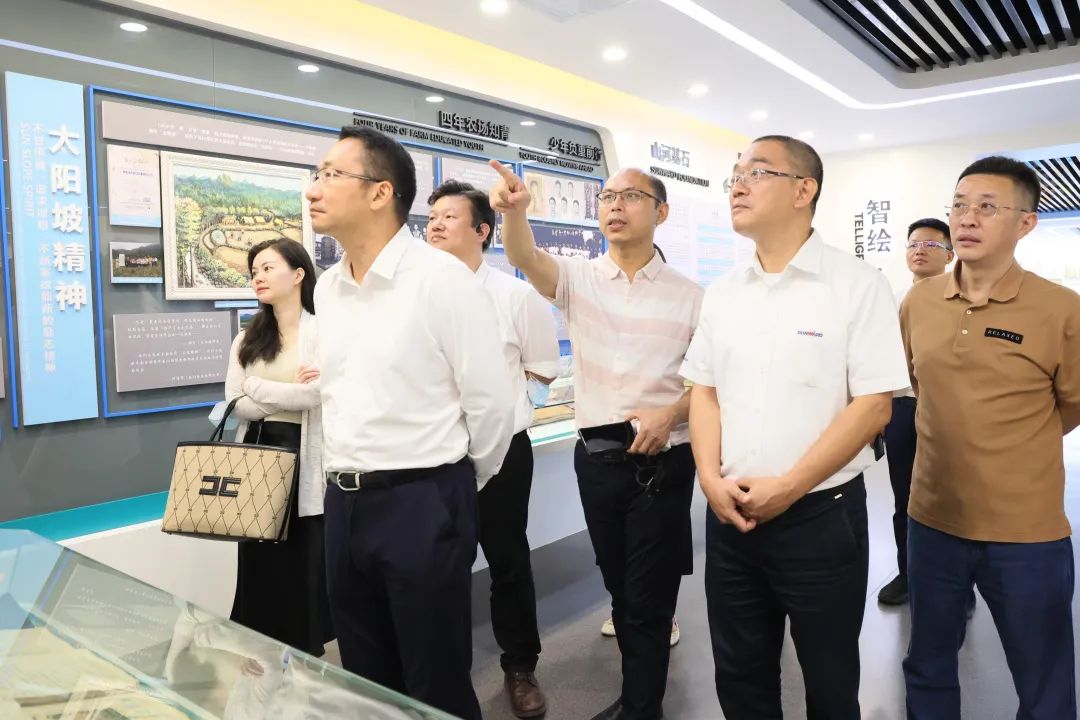 20220928102832_92446 昭通工控副总经理张劲泉调研银河集团9873cm智能
