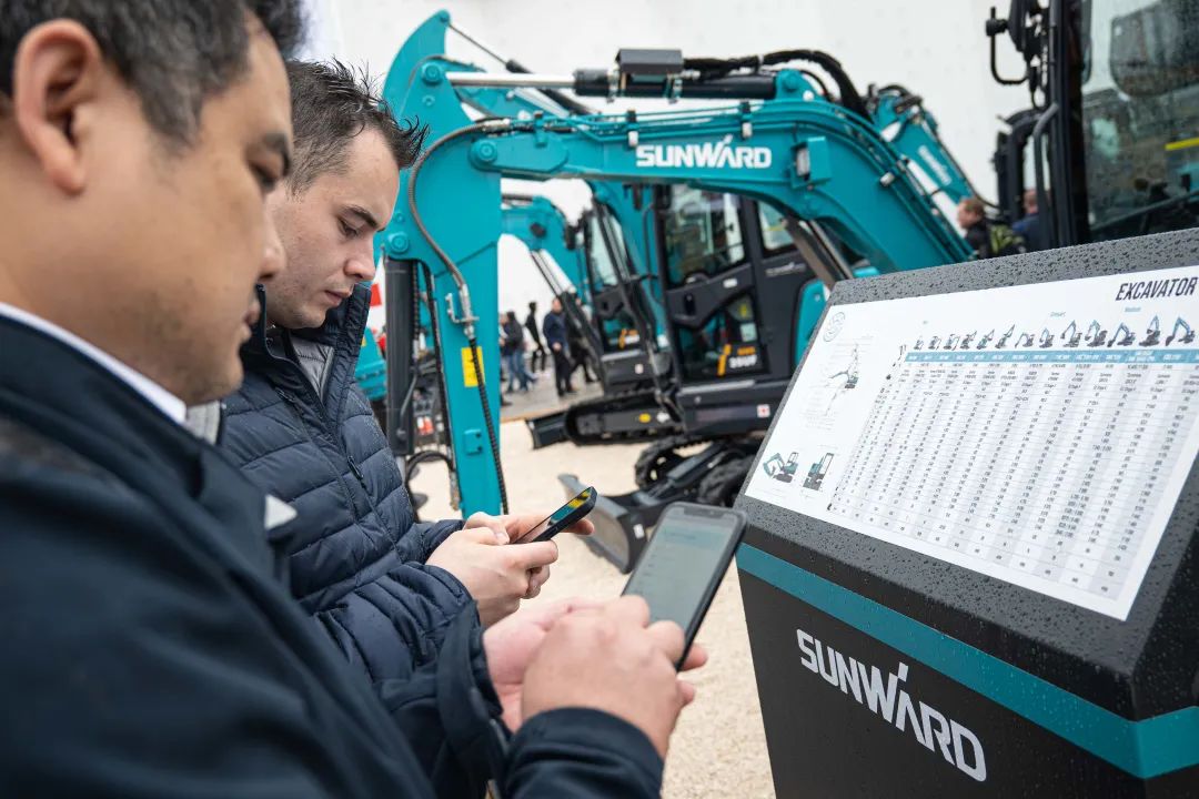 Bauma 2022 | 持续加码欧洲高端市场，“银河集团9873cm绿”闪灼德国慕尼黑