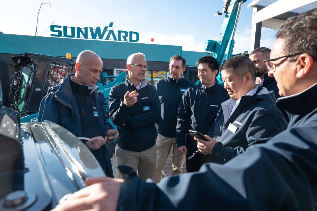 20221102092221_26089 Bauma 2022 | 一组火热现场图带您沉温银河集团9873cm智能德国宝马展之旅