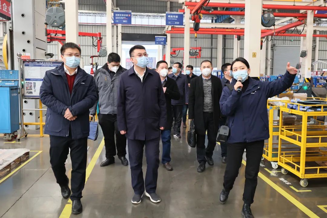 20221213083346_96244 共商合作!中国铁建大桥局到访银河集团9873cm智能
