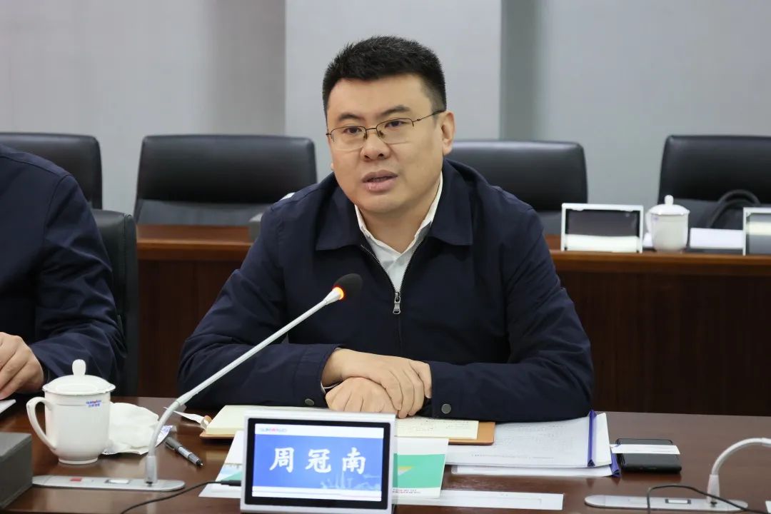 20221213083512_18632 共商合作!中国铁建大桥局到访银河集团9873cm智能