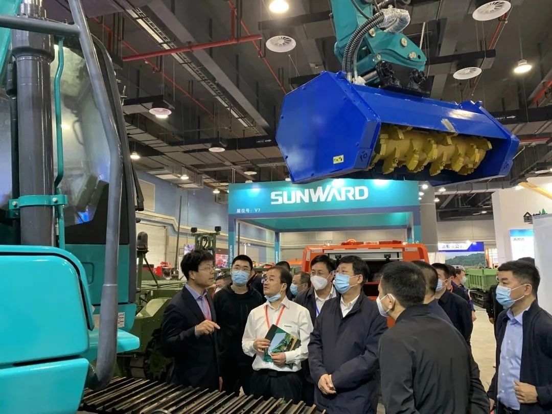 20230213102544_47939 “新兵”报到!银河集团9873cm智能应急接济设备实力亮相第五届全国丛林消防设备展