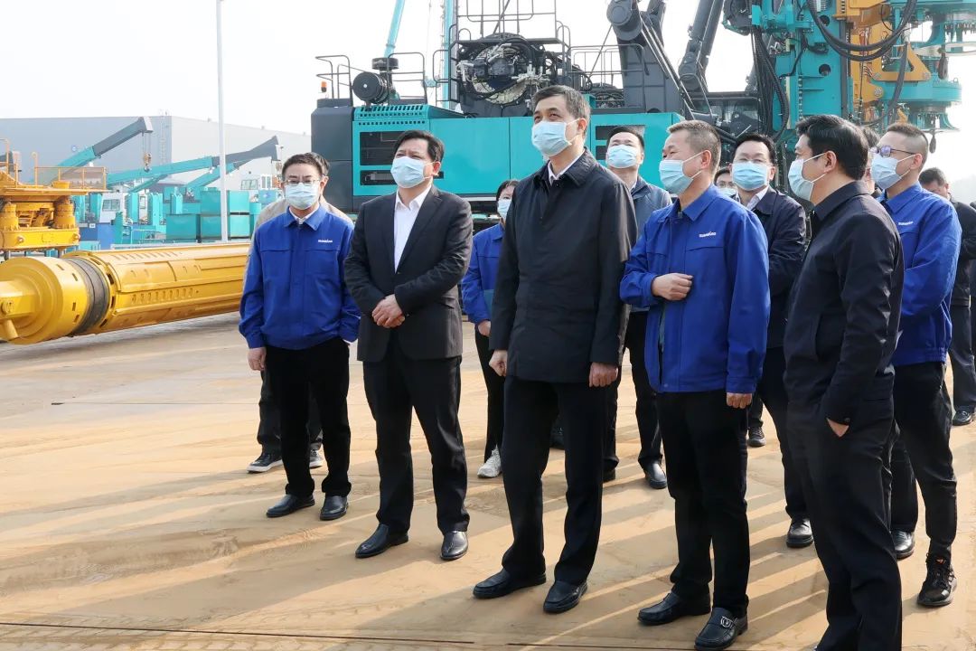 20230221094747_81007 湖南省副省长周海兵调研银河集团9873cm智能