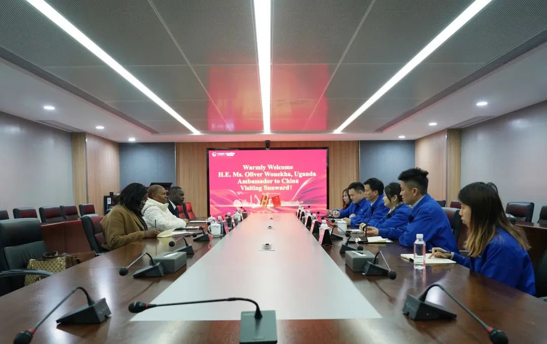 20230324160318_96219 乌干达驻华大使到访银河集团9873cm智能