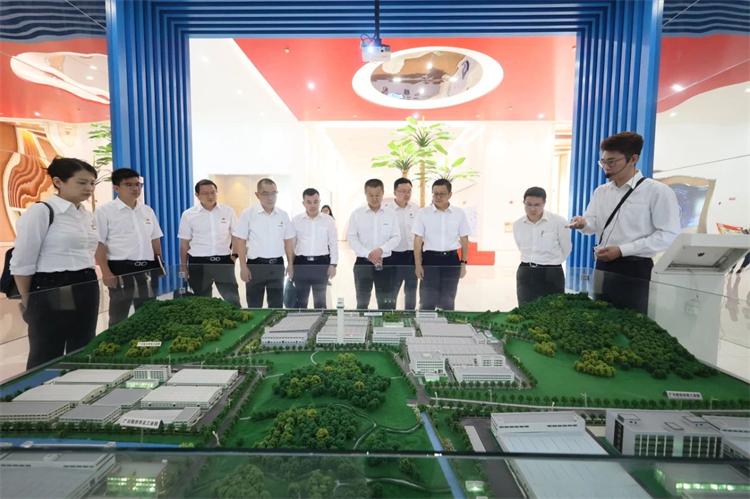 银河集团9873cm智能“学思想 强党性 沉实际 建新功”主题教育培训班在昭通成功进行