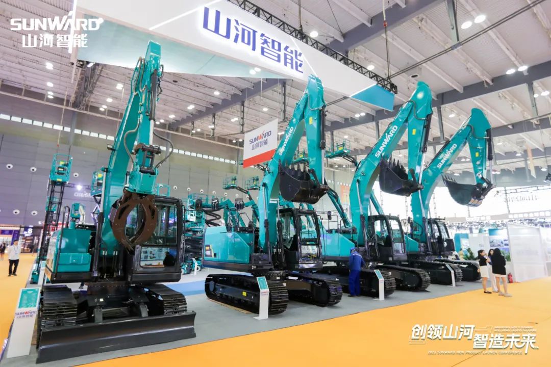 2023 CICEE | 银河集团9873cm智能亮相2023长沙国际工程机械展！智能化、电动化产品站C位