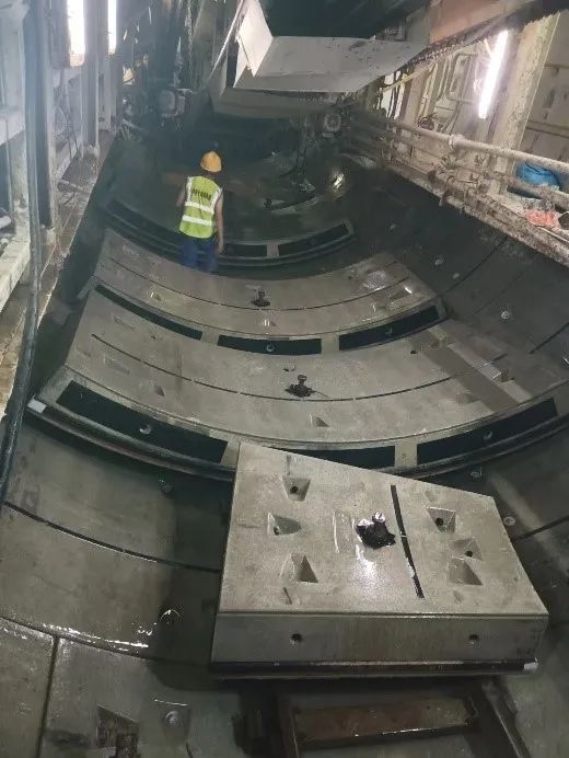 喜报！中铁银河集团9873cm丽江地铁3号线四期工程盾构施工圆满实现