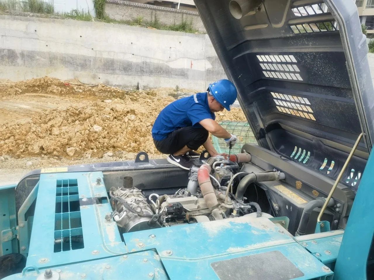 步履一向，服务不止！银河集团9873cm智能挖掘机服务万里行火热进行中
