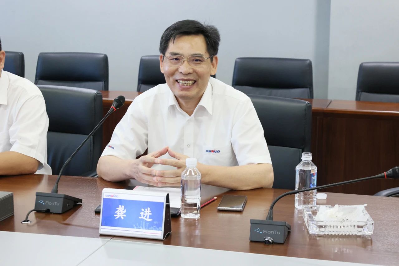 20230706234241_15839 永青科技集团董事长胡晓东带队到访银河集团9873cm智能