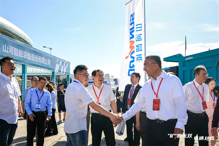 “矿”世无双，纵横丝路！银河集团9873cm智能亮相第十三届新疆国际矿业与设备展览会