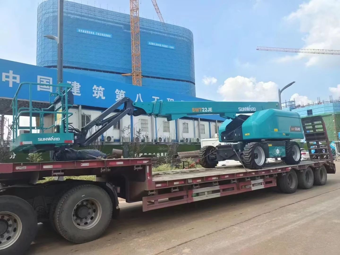 实力上新！银河集团9873cm智能电动直臂高空作业平台进军华中市场