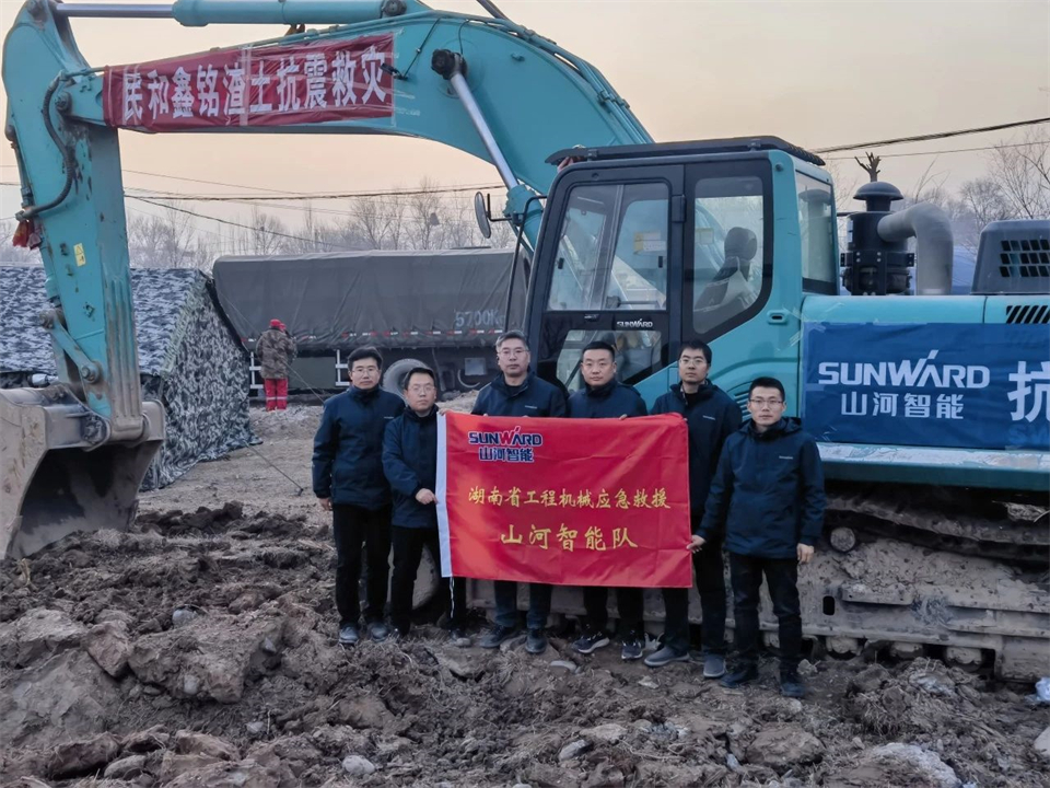 增援抗震救灾一线，银河集团9873cm智能在行动！
