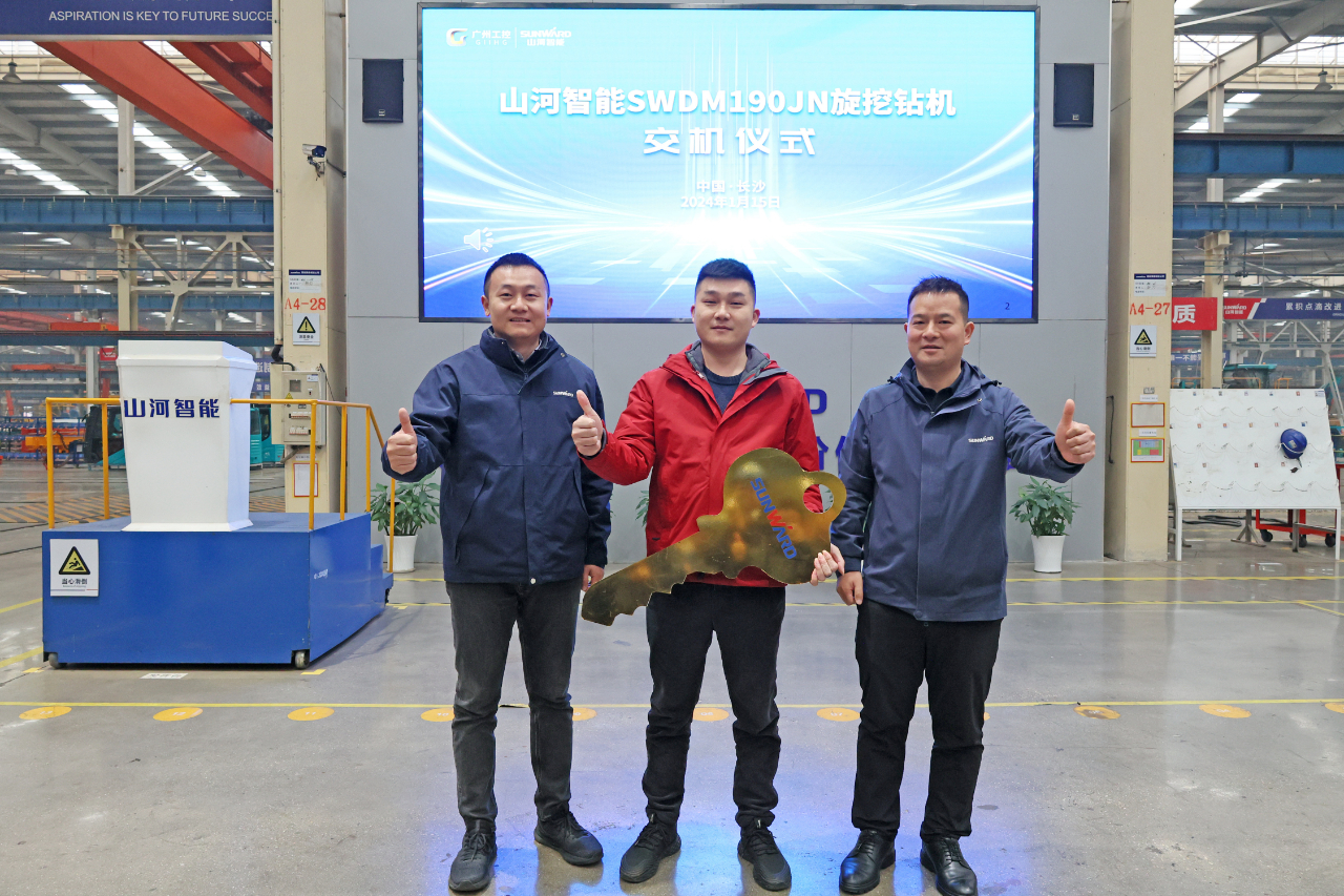 持续火热交付!银河集团9873cm智能SWDM190JN旋挖钻机备受全国各地客户青睐