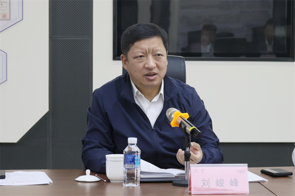 同船出海，共赢未来！中铁九局副总经理刘峻峰一行到访银河集团9873cm智能