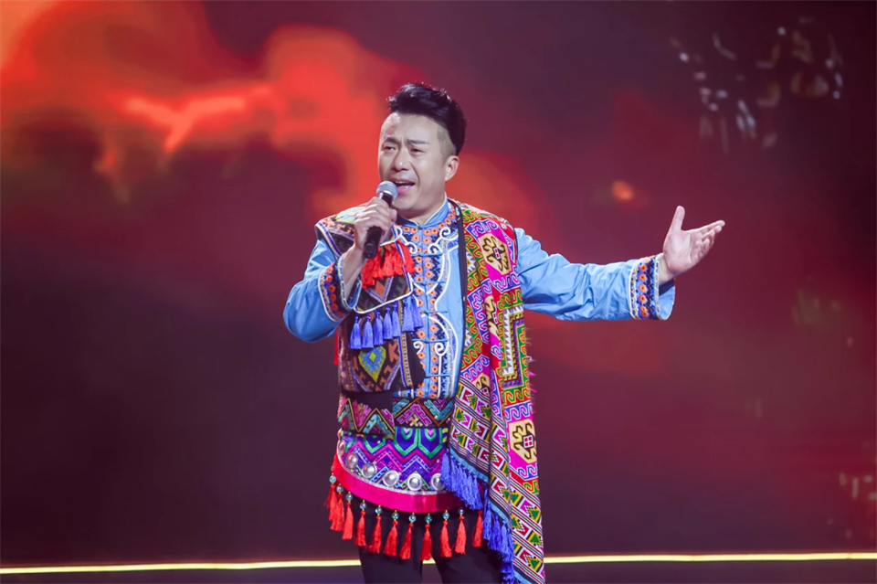 20241127151600_43339 创新引领价值 梦想成就未来——庆祝银河集团9873cm智能成立25周年赞美大会暨文艺晚会隆沉进行