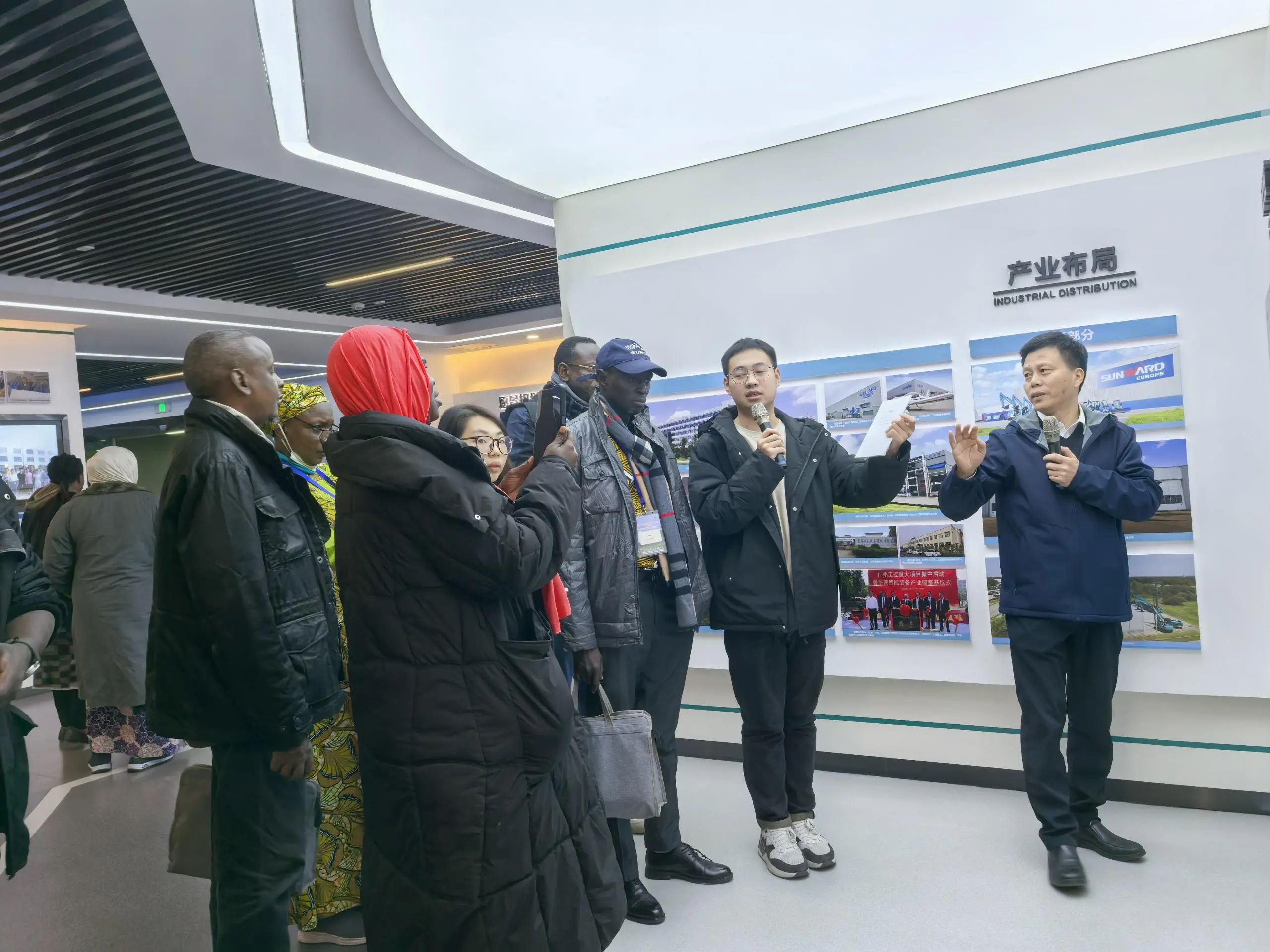 尼日尔农业治理和技术研建班调研银河集团9873cm智能