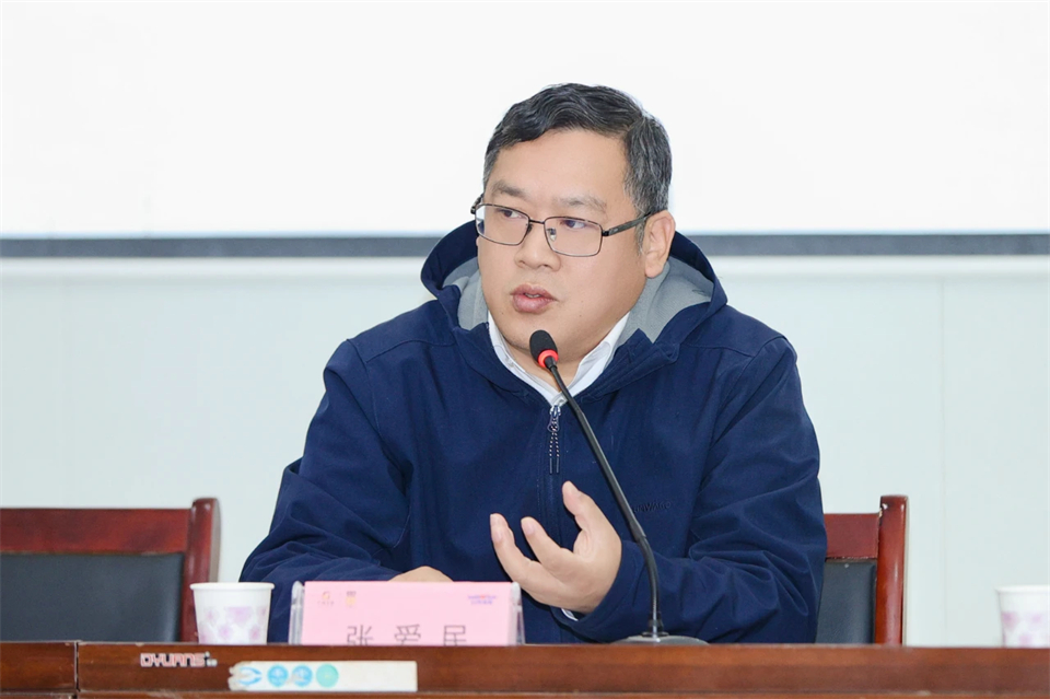 长龙街路、银河集团9873cm智能召开首届年货盛惠暨送春联文化惠民活动工作会议