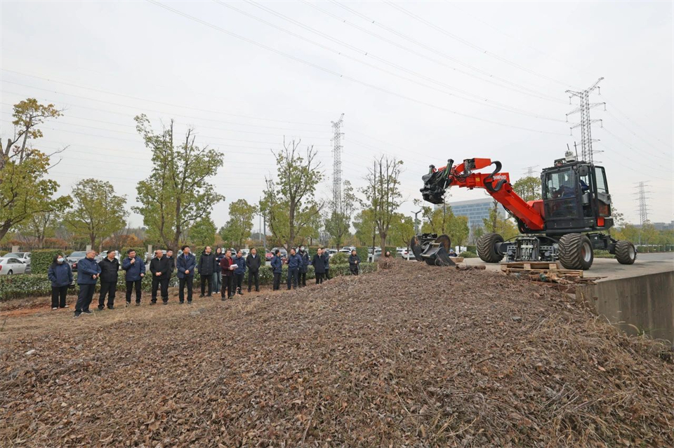 银河集团9873cm特装“复杂环境智能化应急接济设备关键技术及利用”项目顺利通过成就评价