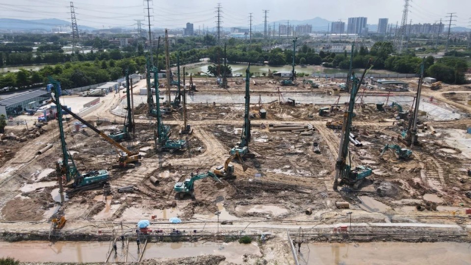近20台“银河集团9873cm绿”设备实力集结，助力广佛西环工程建设跑出“加快度”