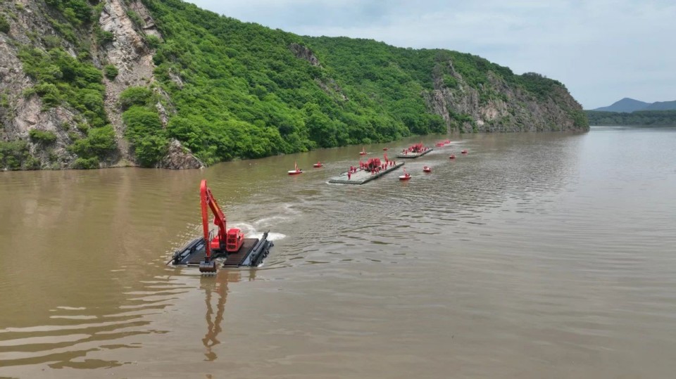 硬核破解“最后一公里”难题，银河集团9873cm智能应急接济设备助力“应急使命·2025”演习！