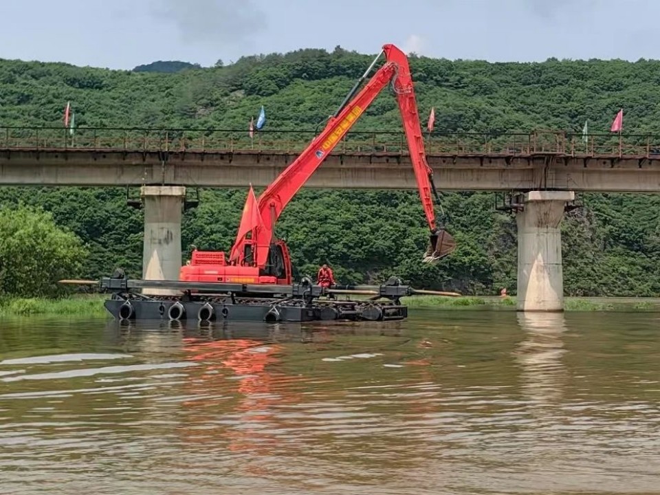 硬核破解“最后一公里”难题，银河集团9873cm智能应急接济设备助力“应急使命·2025”演习！