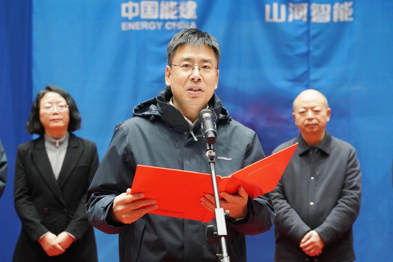 数智化现场混字油火药车下线！银河集团9873cm智能与易普力携手共筑智能矿山新篇章