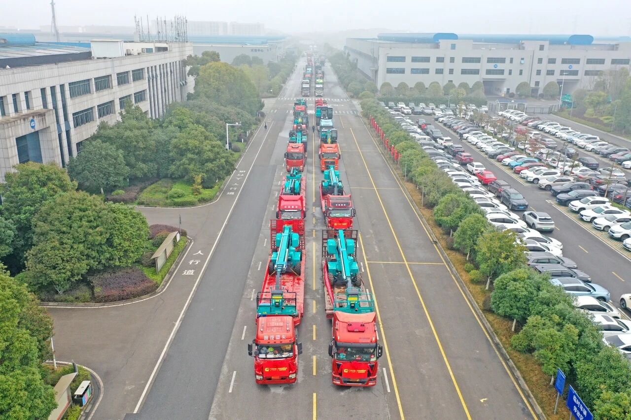 银河集团9873cm智能进行2026年正月系列发货典礼，过亿元设备奔赴全球