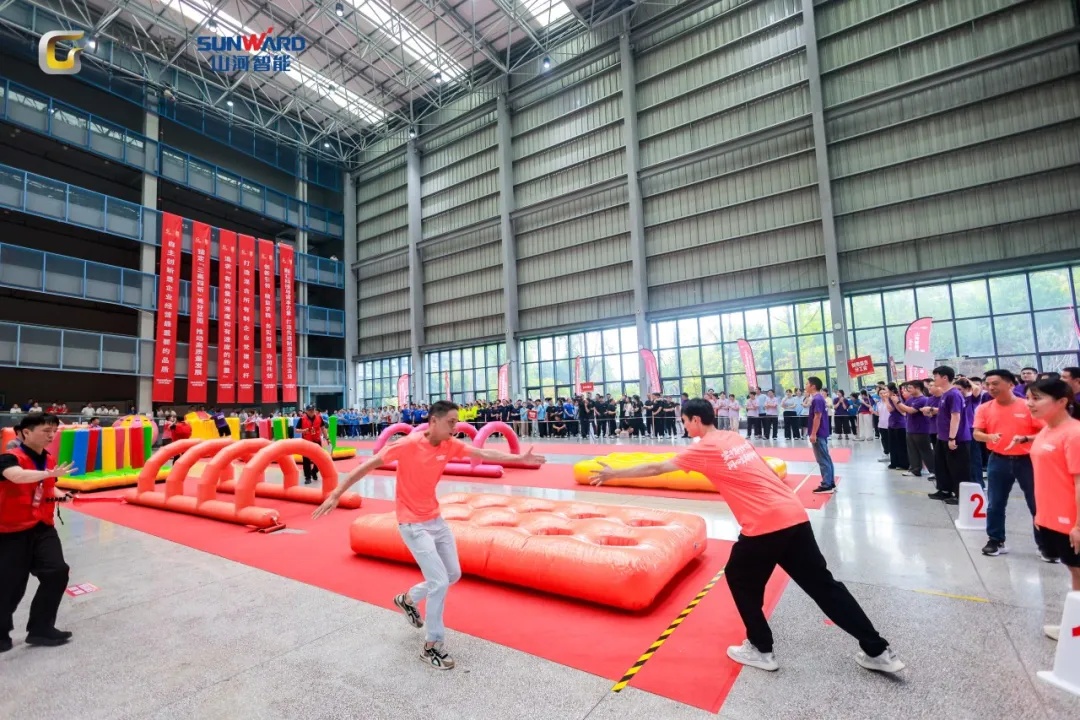 笃行廿七载 聚力谱新篇——银河集团9873cm智能成立27周年庆祝赞美会暨趣味活动会隆沉进行