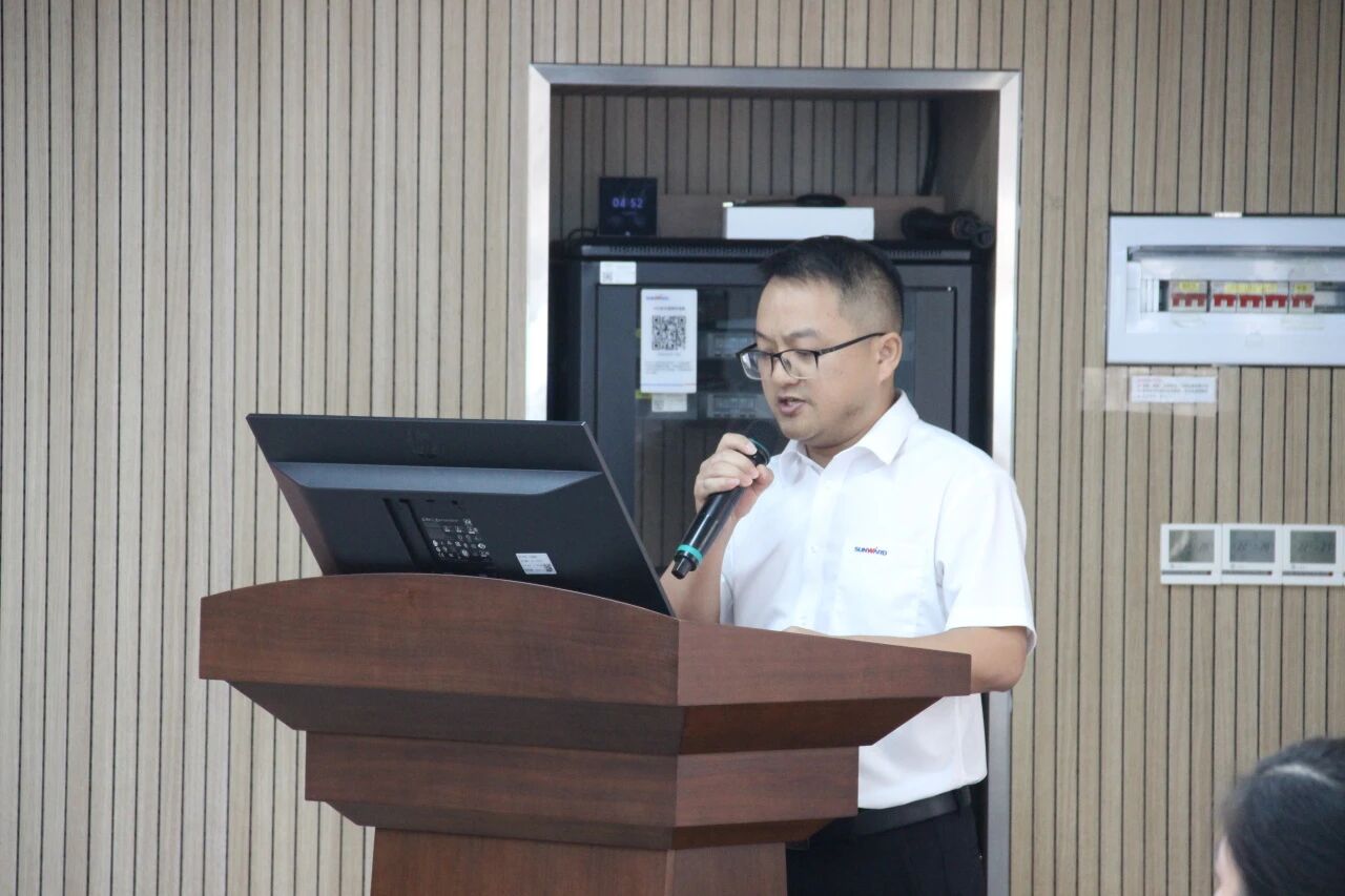 银河集团9873cm智能进行2026年度职工职业技术较量启动会暨“银河集团9873cm工匠”聘书宣告典礼